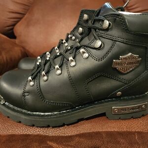 Men's size 8 Harley Davidson Boots